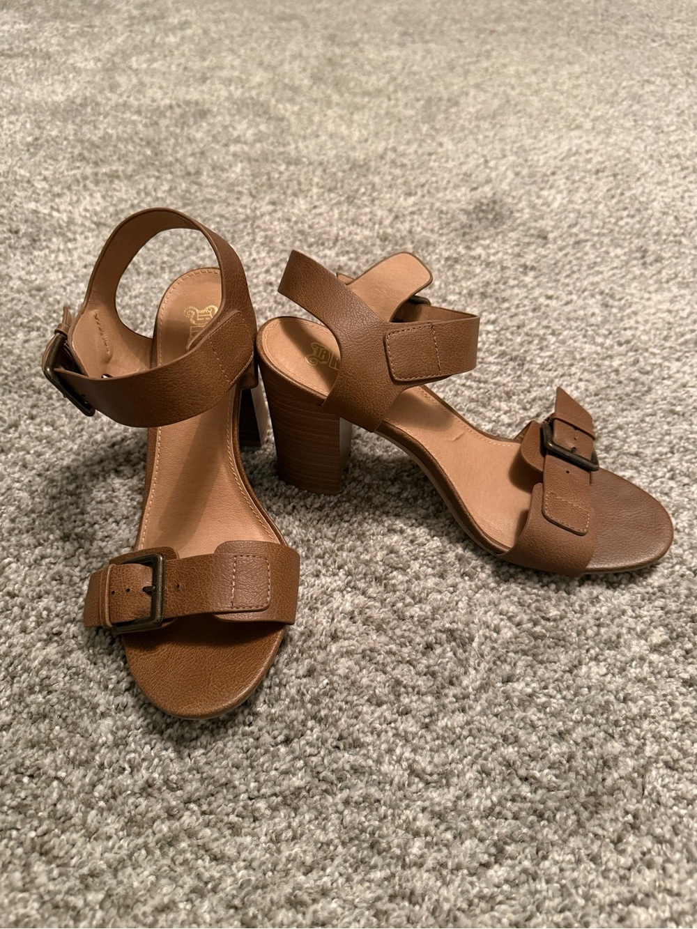 Brash Brown Buckle Strap Women’s Sandals - Picture 3 of 5